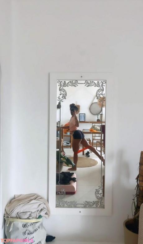 Aninha nude leaked OnlyFans photo #20