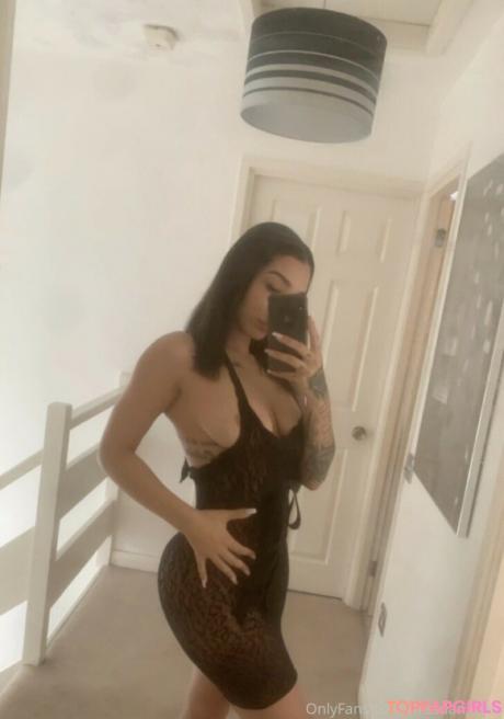 Missdaniellex nude leaked OnlyFans photo #9