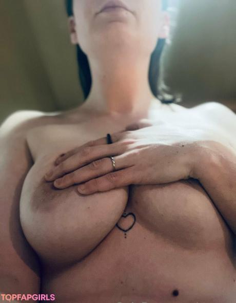 Zaryaz nude leaked OnlyFans photo #24