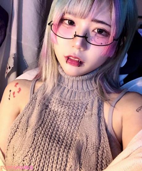 Fishzombie nude leaked OnlyFans photo #5