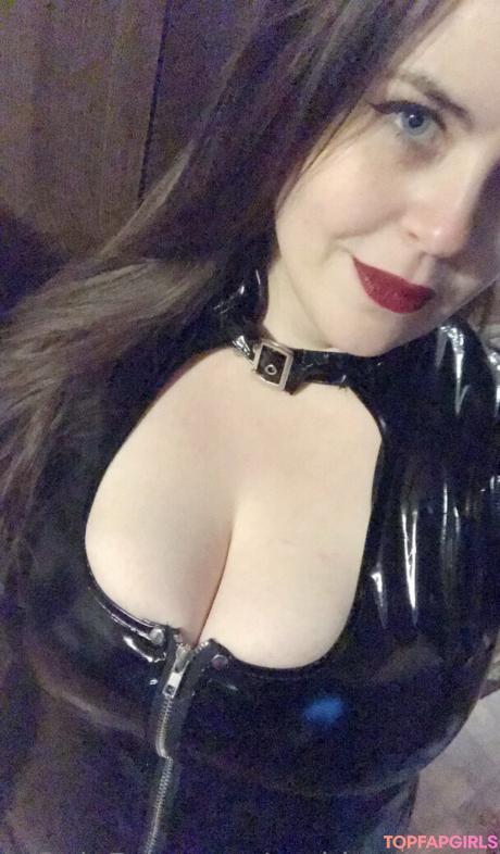 Goddessisolda nude leaked OnlyFans photo #1