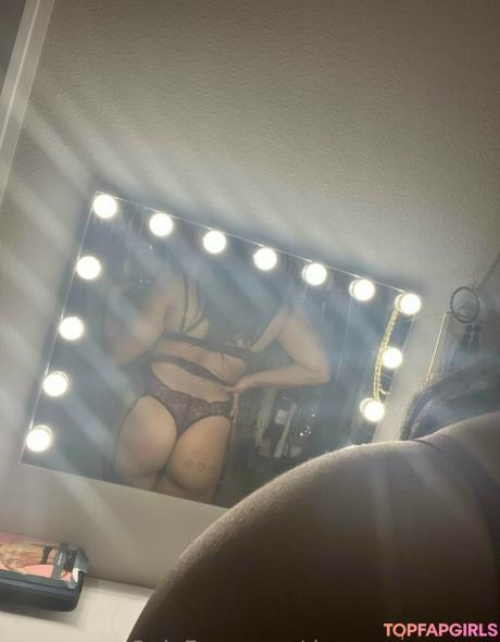 Deonna nude leaked OnlyFans photo #379