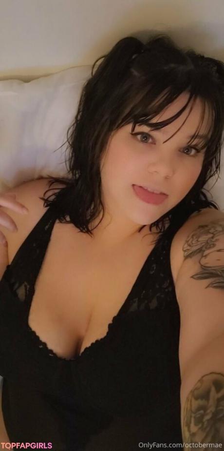 Octobermae nude leaked OnlyFans photo #11