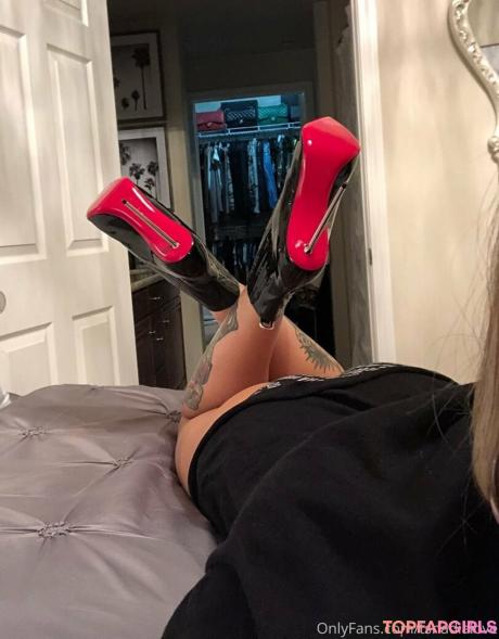 Tsnadialove nude leaked OnlyFans photo #39