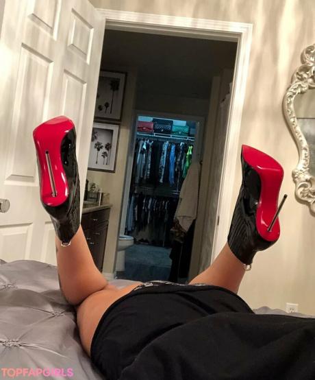 Tsnadialove nude leaked OnlyFans photo #40