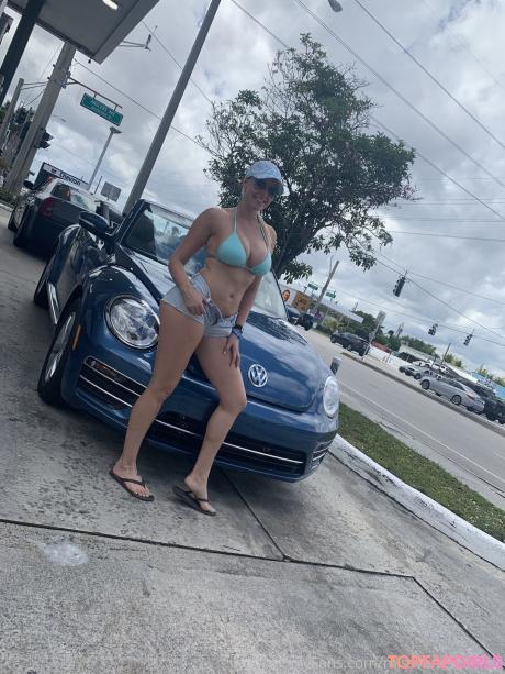 Vanessa nude leaked OnlyFans photo #2