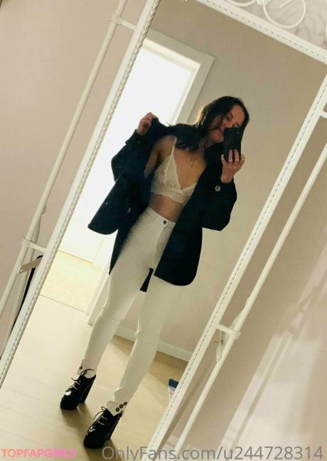 Angelamom nude leaked OnlyFans photo #17