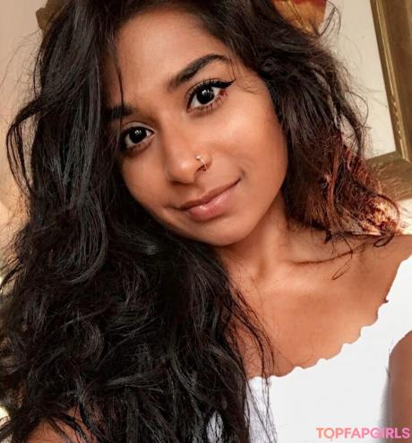 Kamalinisutra nude leaked OnlyFans photo #4