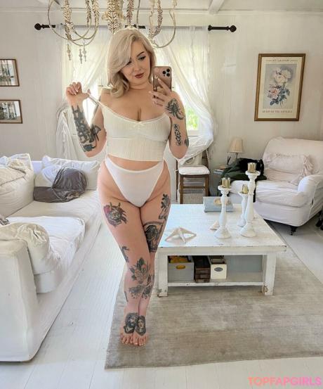 Isabella nude leaked OnlyFans photo #5