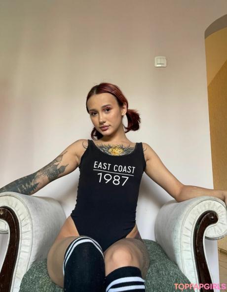Littlewetgirl nude leaked OnlyFans photo #25