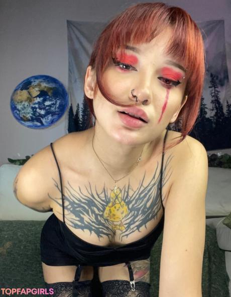 Littlewetgirl nude leaked OnlyFans photo #98