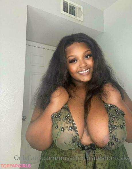 Misschocolateshortcake nude leaked OnlyFans photo #240
