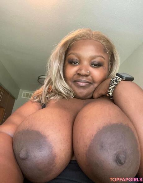 Misschocolateshortcake nude leaked OnlyFans photo #50