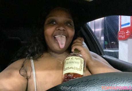 Misschocolateshortcake nude leaked OnlyFans photo #52