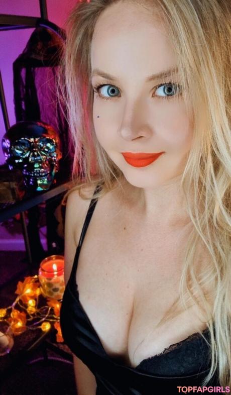 Valeriya nude leaked OnlyFans photo #103