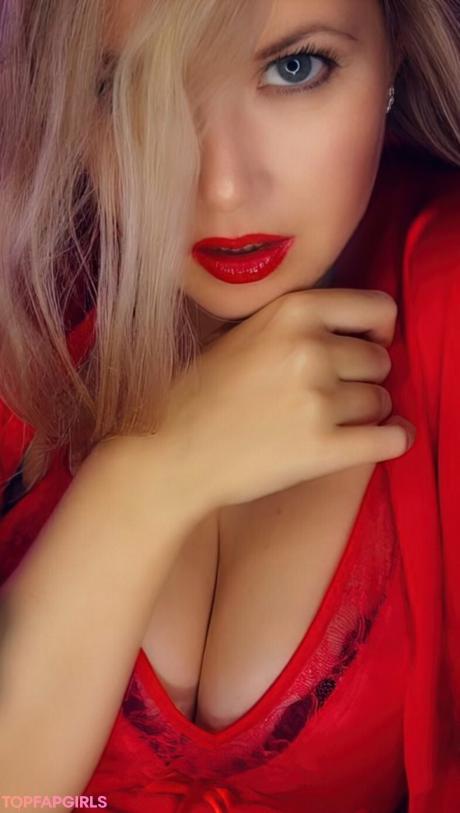 Valeriya nude leaked OnlyFans photo #17