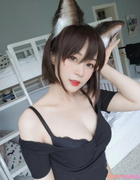 Baiyin811 nude leaked OnlyFans photo #30