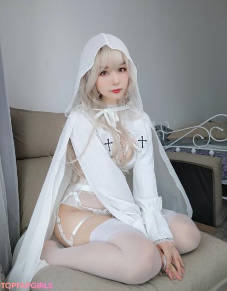 Baiyin811 nude leaked OnlyFans photo #7