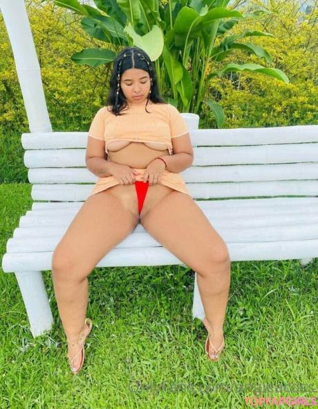 Angie nude leaked OnlyFans photo #141
