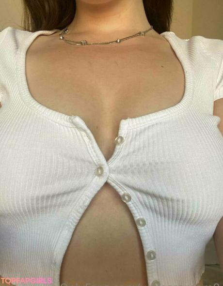 Vanessaroom8 nude leaked OnlyFans photo #48