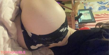 Rengekko nude leaked OnlyFans photo #25