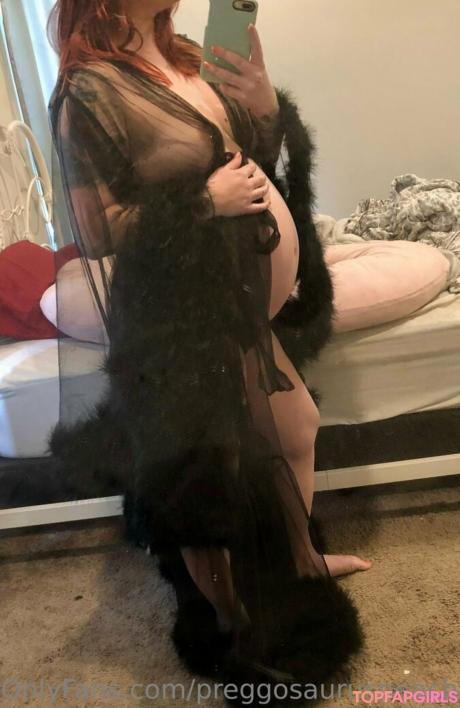 Preggosauruspeach nude leaked OnlyFans photo #18
