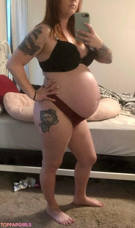 Preggosauruspeach nude leaked OnlyFans photo #29