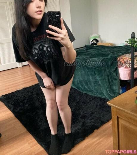 Cutegothelle nude leaked OnlyFans photo #86