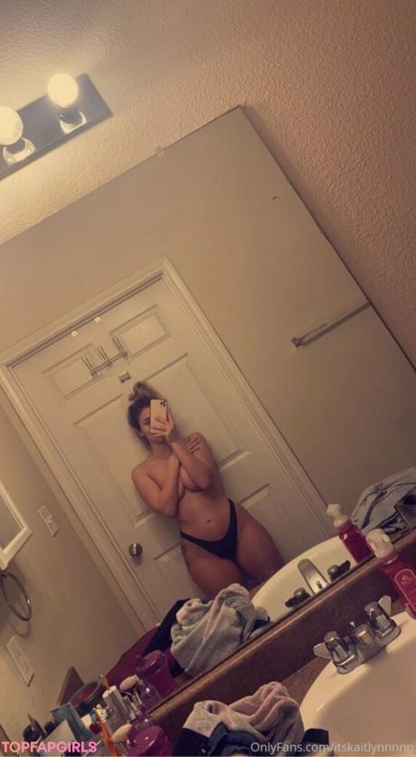 KP nude leaked OnlyFans photo #5