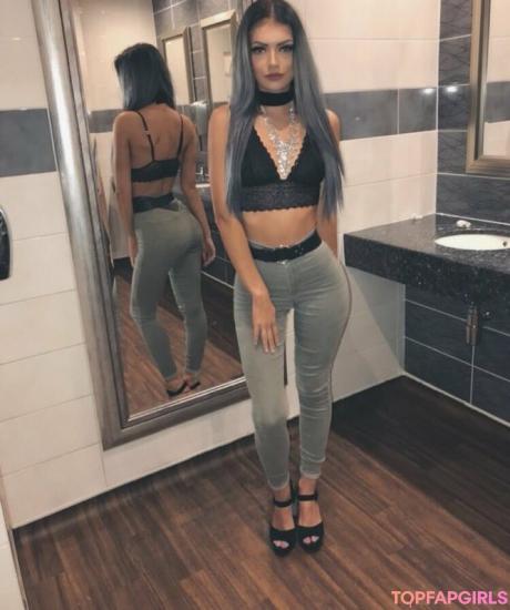 Xavia nude leaked OnlyFans photo #9