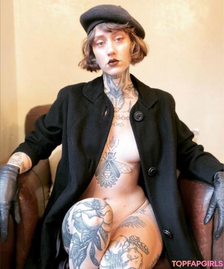 Deadnettle nude leaked OnlyFans photo #3