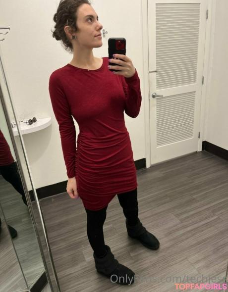 Whimsicalgoth nude leaked OnlyFans photo #5