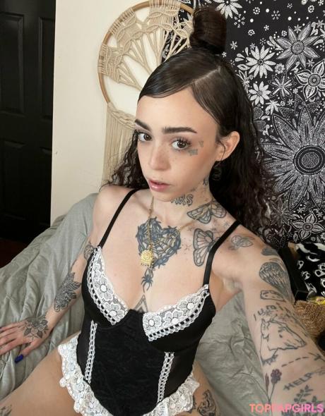 Tanye nude leaked OnlyFans photo #2