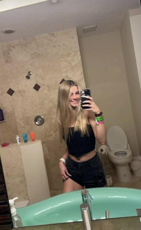 Itslexismith nude leaked OnlyFans photo #36