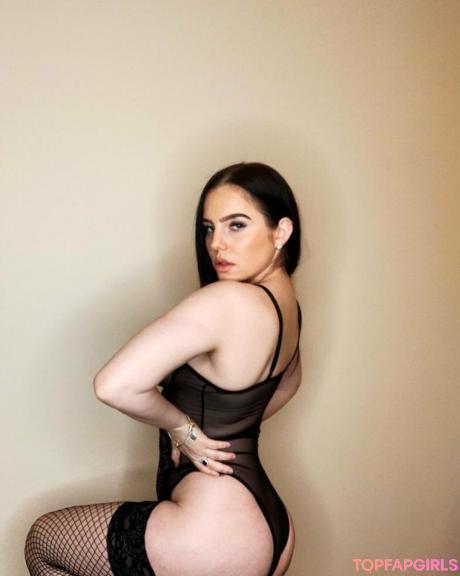 Onlymaddison nude leaked OnlyFans photo #9