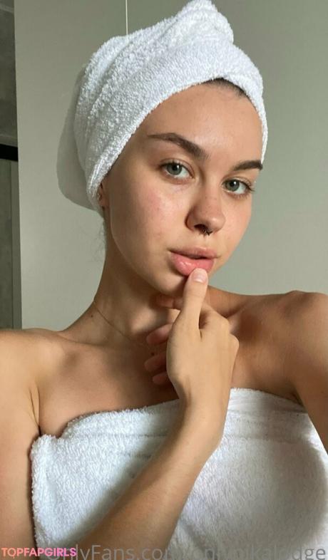 Onlynikalodge nude leaked OnlyFans photo #9
