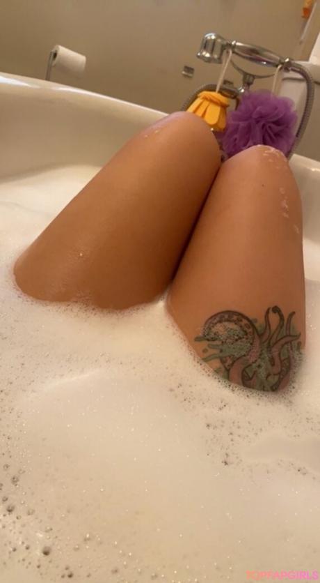 Pandahugz nude leaked OnlyFans photo #282