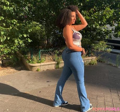 Ines nude leaked OnlyFans photo #10
