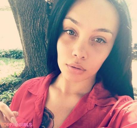 SaraGold nude leaked OnlyFans photo #125