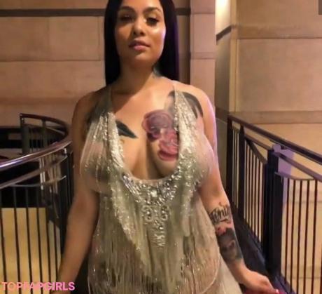 SaraGold nude leaked OnlyFans photo #46