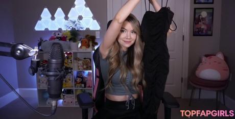 Dizzykitten nude leaked OnlyFans photo #128