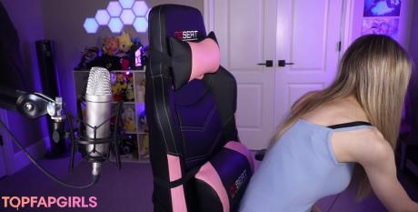 Dizzykitten nude leaked OnlyFans photo #163