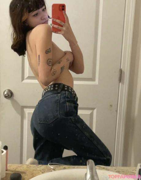 Heizu nude leaked OnlyFans photo #2