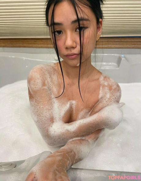 Joyy.mei nude leaked OnlyFans photo #30