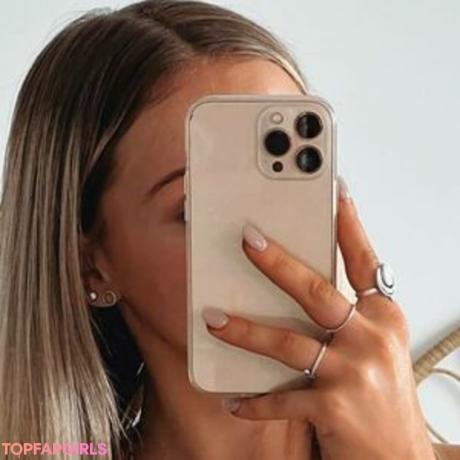 Lillie nude leaked OnlyFans photo #13
