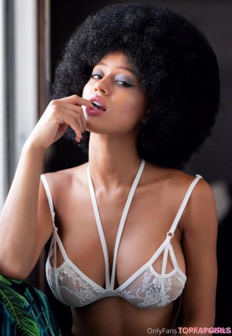 Stormimayafree nude leaked OnlyFans photo #49