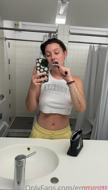Emmasttt nude leaked OnlyFans photo #62