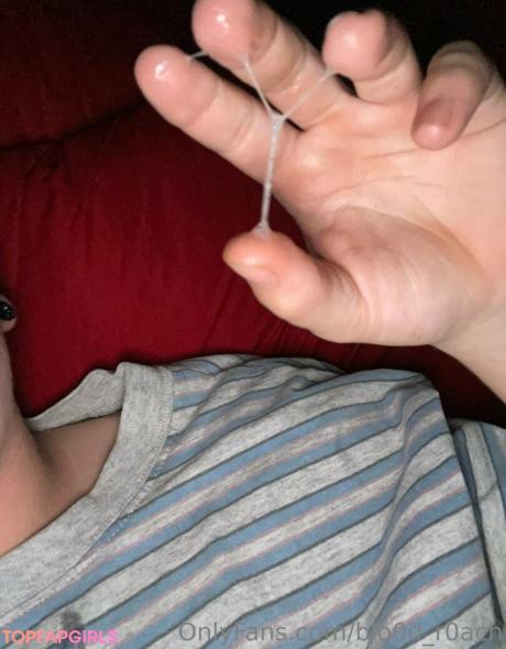 Blo0d_r0ach nude leaked OnlyFans photo #15
