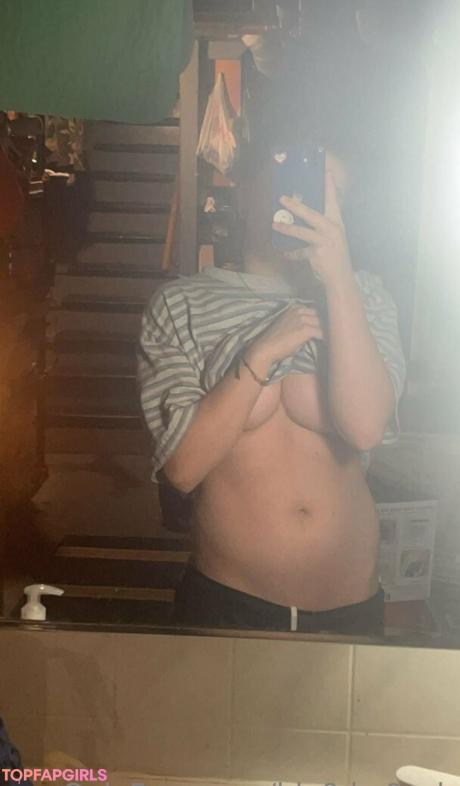 Blo0d_r0ach nude leaked OnlyFans photo #3
