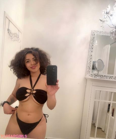 Saraiii_Fon777 nude leaked OnlyFans photo #16